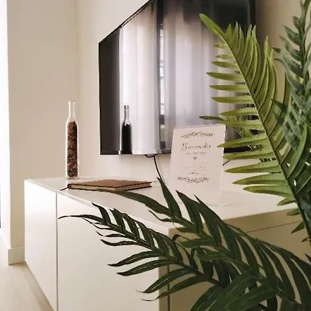 La Terraza De La Vega - Ubicacion Inmejorable , Wifi , Terraza Y Parking Gratuito Οβιέδο