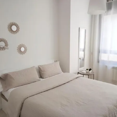 La Terraza De La Vega - Ubicacion Inmejorable , Wifi , Terraza Y Parking Gratuito Oviedo