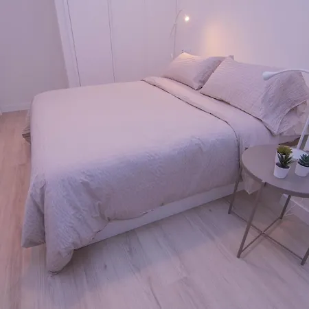 La Terraza De La Vega - Ubicacion Inmejorable , Wifi , Terraza Y Parking Gratuito Appartamento Oviedo