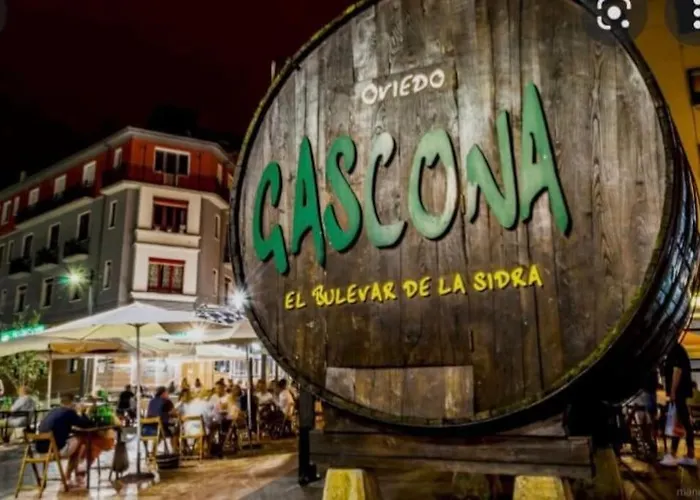 La Terraza De La Vega - Ubicacion Inmejorable , Wifi , Terraza Y Parking Gratuito * Oviede