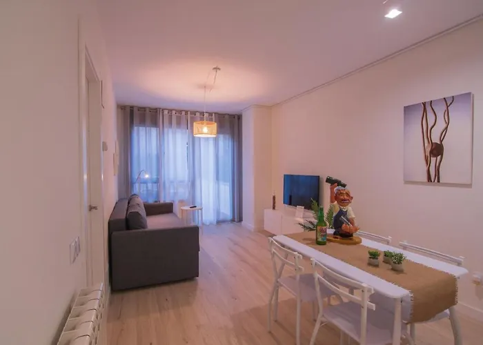 Appartement La Terraza De La Vega - Ubicacion Inmejorable , Wifi , Terraza Y Parking Gratuito *