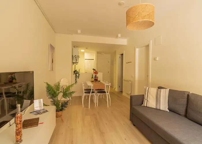 La Terraza De La Vega - Ubicacion Inmejorable , Wifi , Terraza Y Parking Gratuito