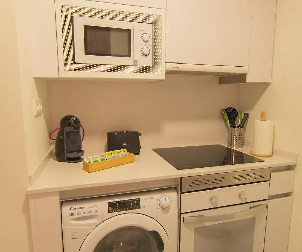 La Terraza De La Vega - Ubicacion Inmejorable , Wifi , Terraza Y Parking Gratuito * Oviede